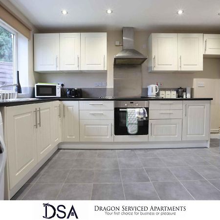 Solihull/Nec/Airport 3 Bedroom Semi-Detached House Μπέρμιγχαμ Εξωτερικό φωτογραφία