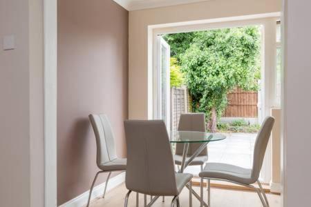 Solihull/Nec/Airport 3 Bedroom Semi-Detached House Μπέρμιγχαμ Εξωτερικό φωτογραφία