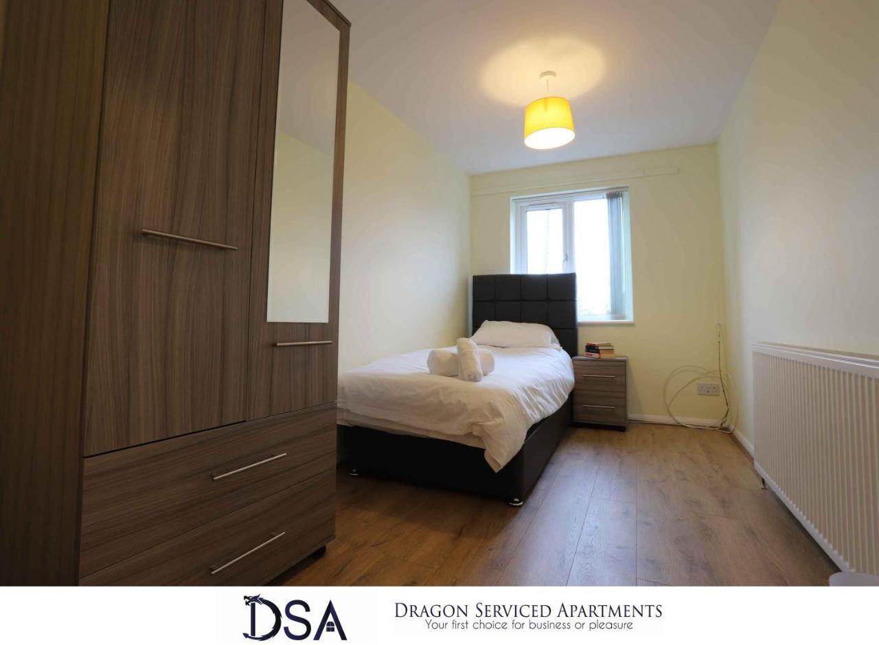 Solihull/Nec/Airport 3 Bedroom Semi-Detached House Μπέρμιγχαμ Εξωτερικό φωτογραφία