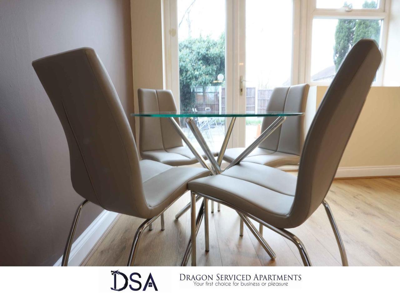 Solihull/Nec/Airport 3 Bedroom Semi-Detached House Μπέρμιγχαμ Εξωτερικό φωτογραφία